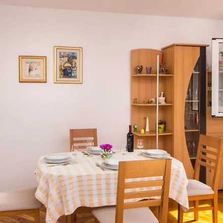Lägenhet Lia - One Bedroom With Balcony And Sea View Dubrovnik