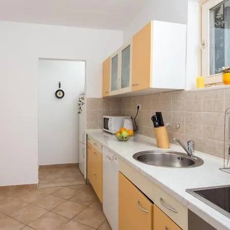 Lia - One Bedroom With Balcony And Sea View * Dubrovnik