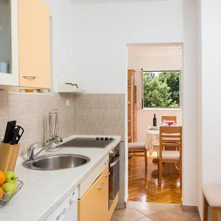 Lia - One Bedroom With Balcony And Sea View Apartment Dubrovnik